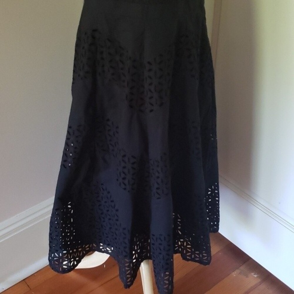White House Black Market Black Strapless Lace Dress Size 4 Like New! - Picture 3 of 5